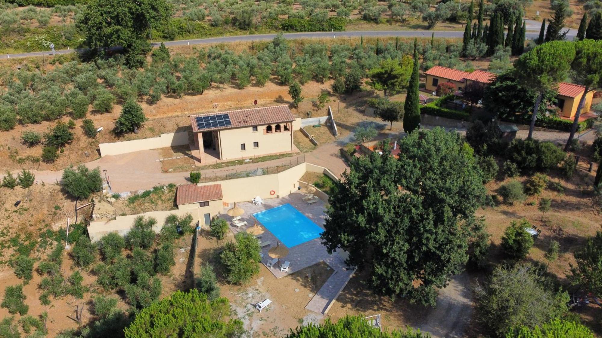 Agriturismo I Cerroni Montescudaio Buitenkant foto
